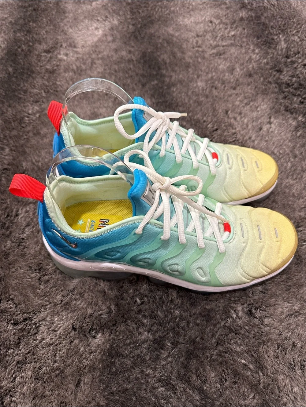 Nike Mint Foam Laser Blue Yellow Air Vapormax Plus Sneaker Sz 8.5 Streetwear
